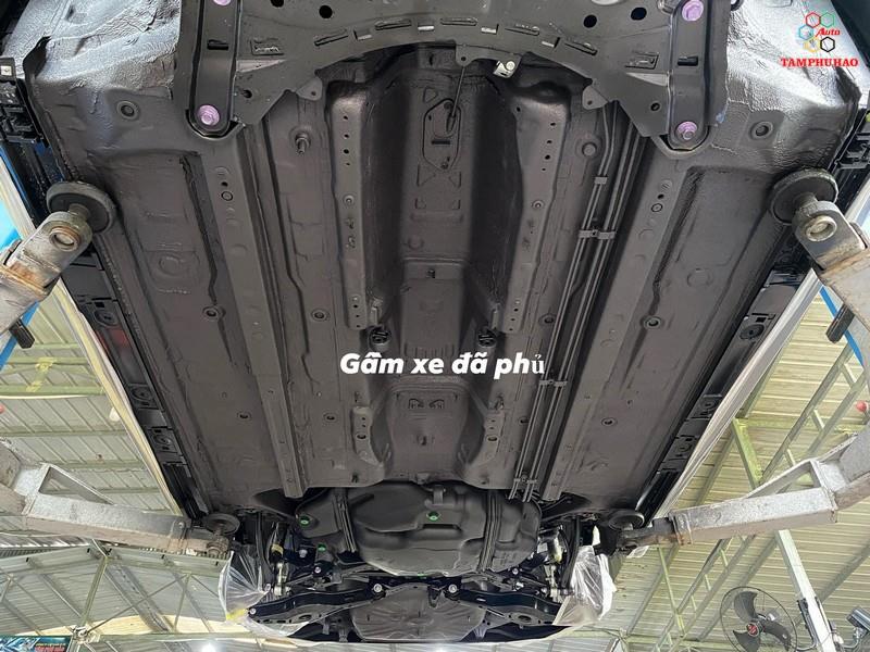 Lợi ích của phủ gầm cho xe ô tô